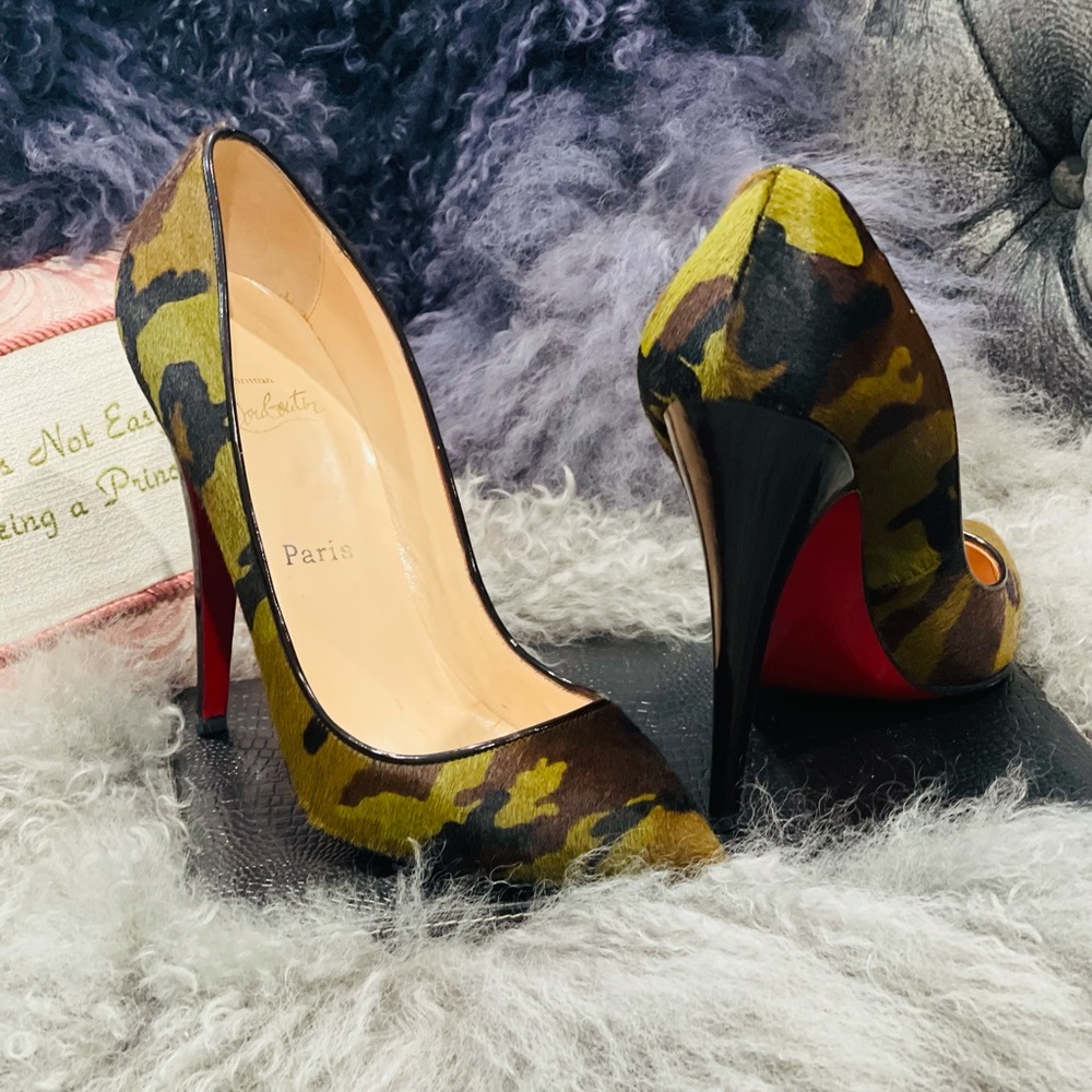 Camouflage Fur Christian Louboutin Heel
